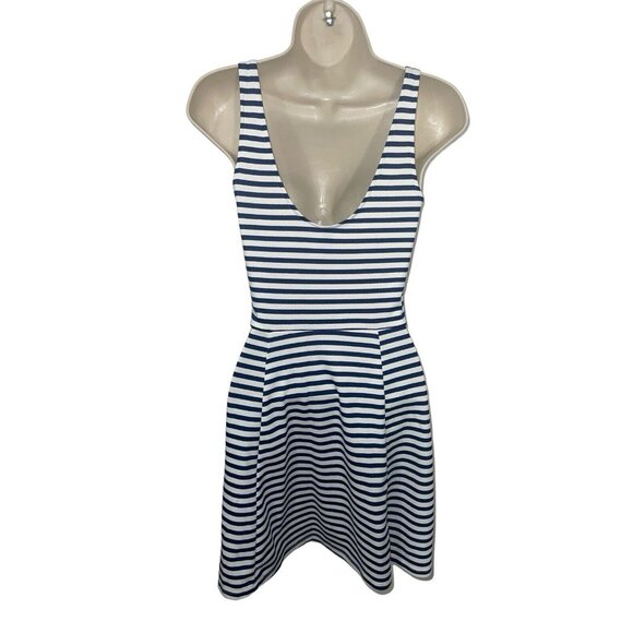 H&M DIVIDED Women's Size 6 Blue White Striped Nautical Dress Sundress - Picture 3 of 12